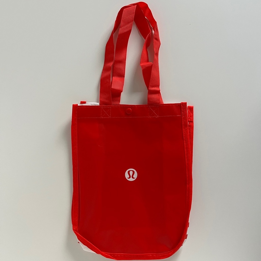 New red Lululemon nylon tote bag